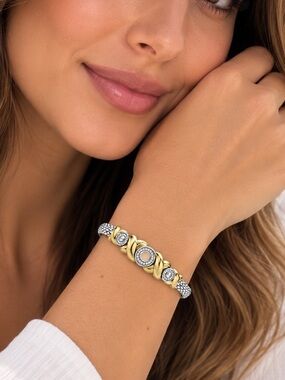 Embrace 18K Gold XO Diamond Bracelet | 6mm from Lagos Sz M(7)